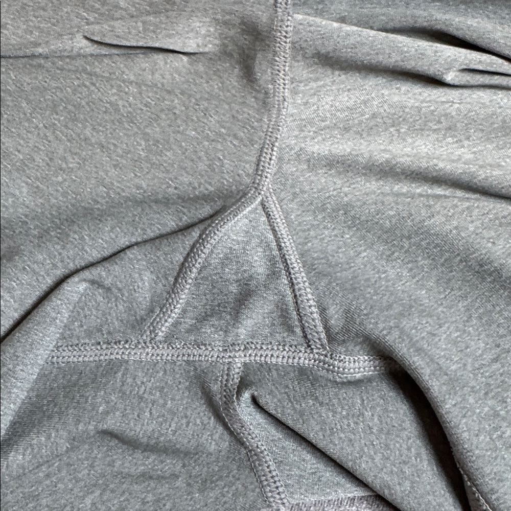Nike Heather Gray Leggings with Vibrant Purple Lining - Picture 4 of 6